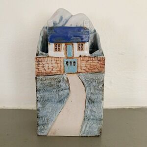 Vintage John O'Groats‎ Scotland Studio Pottery Vase Cottage
